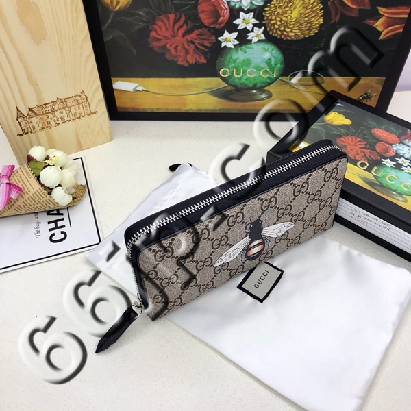 グッチ財布 レプリカ側面デザイン